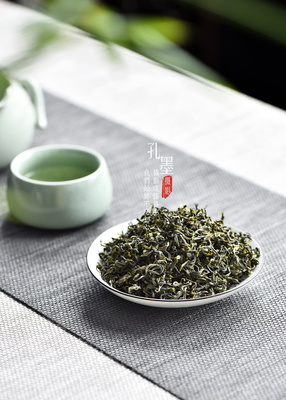 《溫杯盞見青山·周晱晱茶葉產品攝影手記》